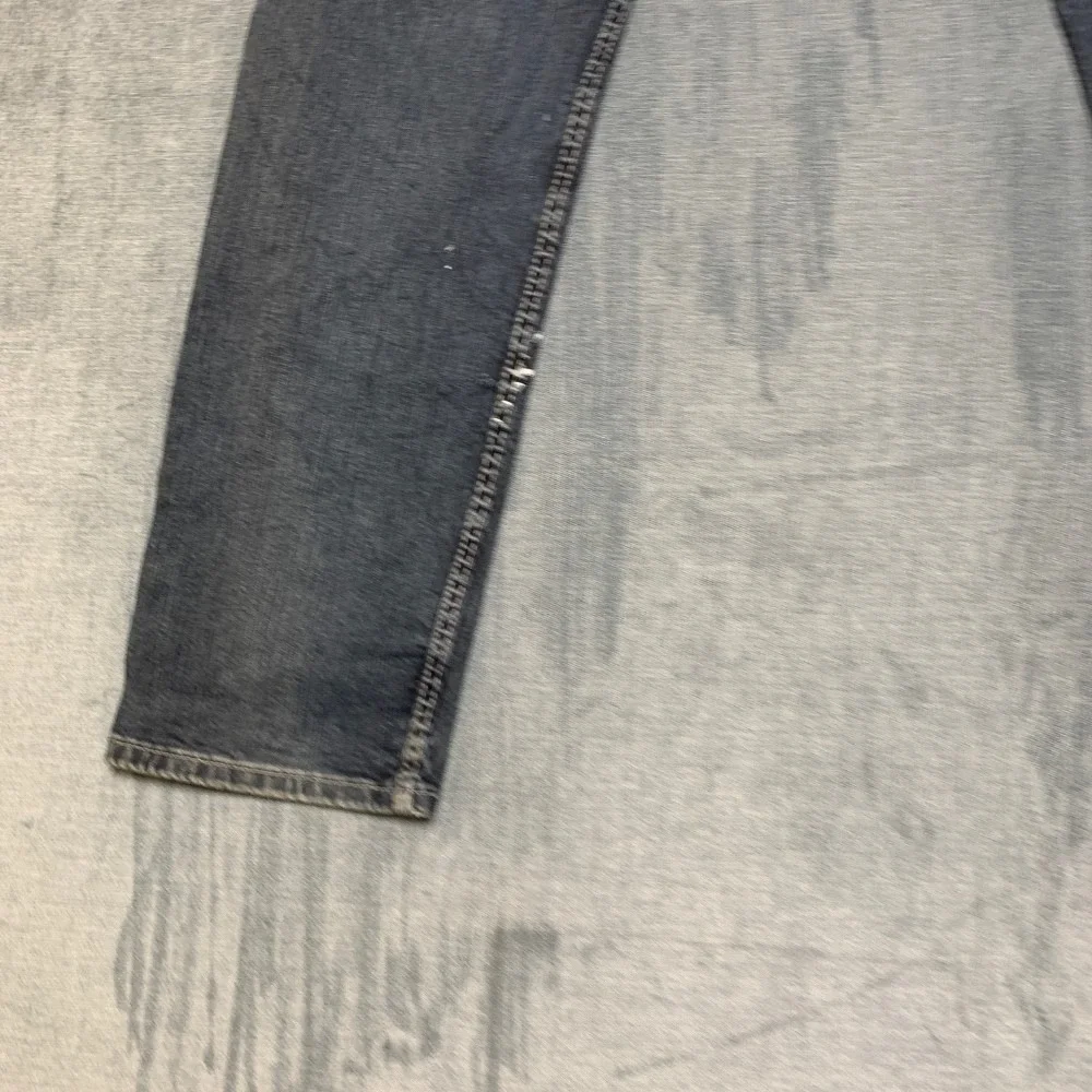 Levi's 505 Jeans Mens 34x32 Blue Denim Dark Wash Comfort Regular Fit Bootcut Leg